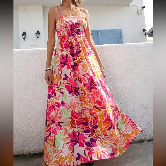 Floral Maxi Dress in Pink and Orange - Picture 4 of 5